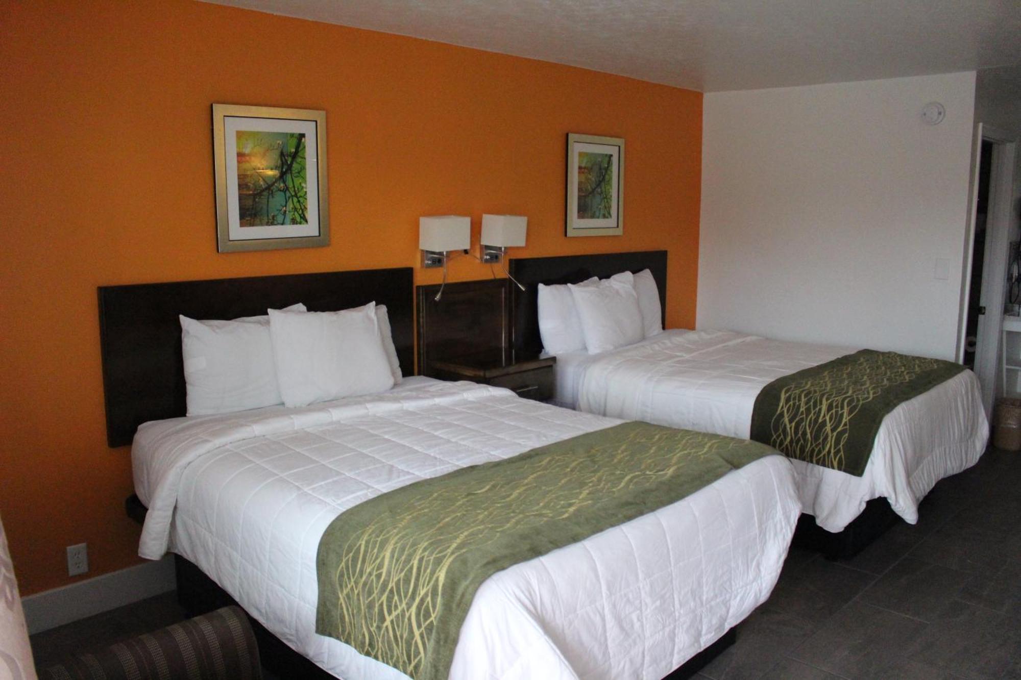Americas Best Value Inn & Suites Williamstown Bagian luar foto